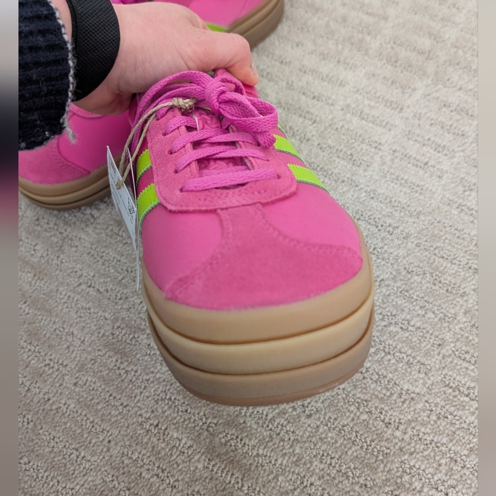 NWT Adidas Gazelle Women's Pink and Lime Platform Sneakers Size 9 - Picture 4 of 16